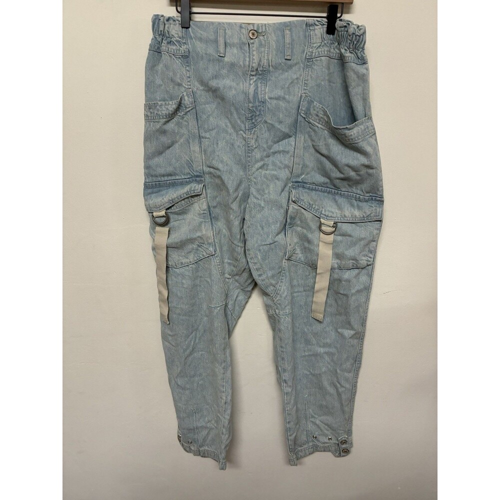 We The Free Hazel Pull On Drop Waist Harem Cargo Pocket Jeans Light Wash XL - Picture 1 of 9